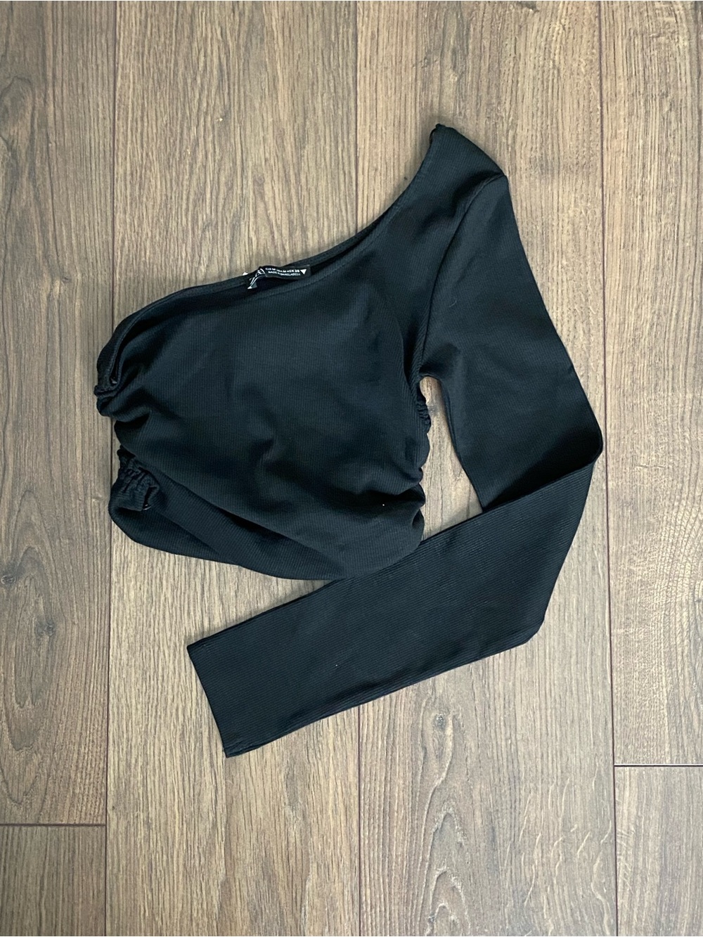 Zara One-Shoulder Black Crop Top - Picture 7 of 8